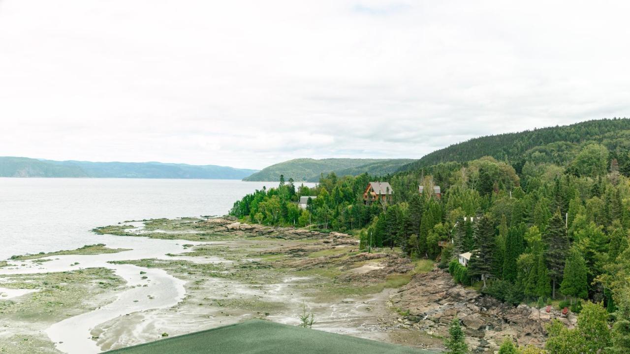 Auberge de la Rivière Saguenay La Baie Exterior foto